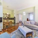 Center Apartman