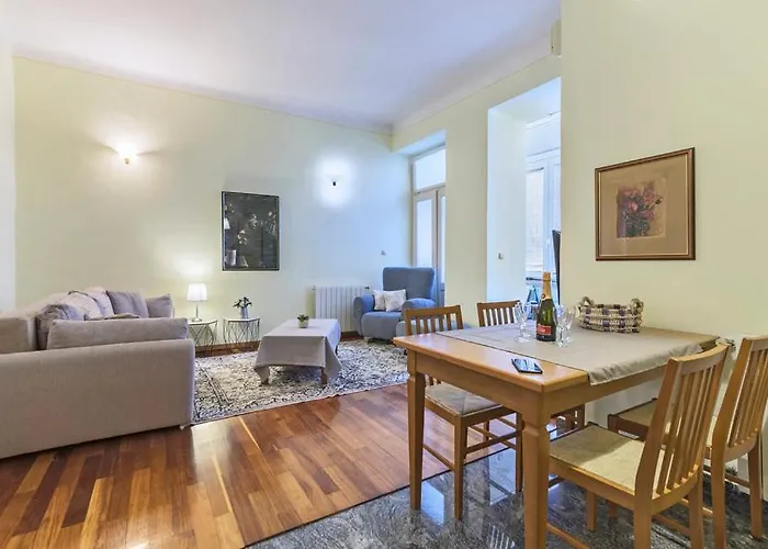 Center Διαμέρισμα *